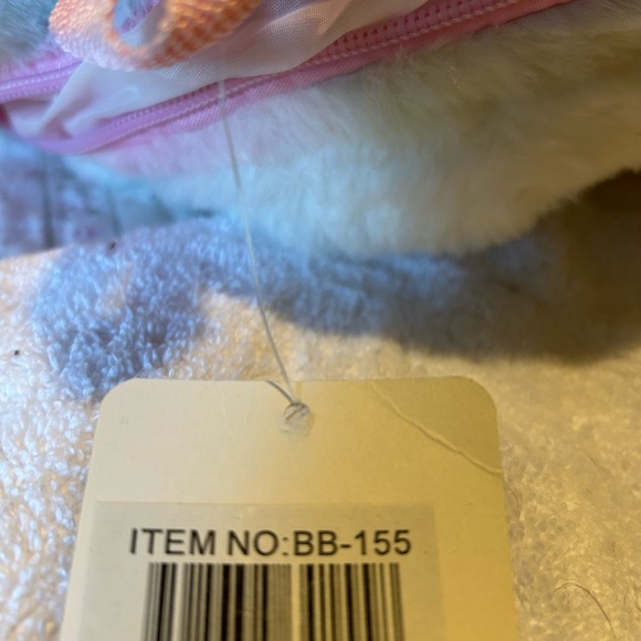 CPB Fluffy White and Pink Kids Backpack when they oust its feet the ears pop up - Picture 6 of 7